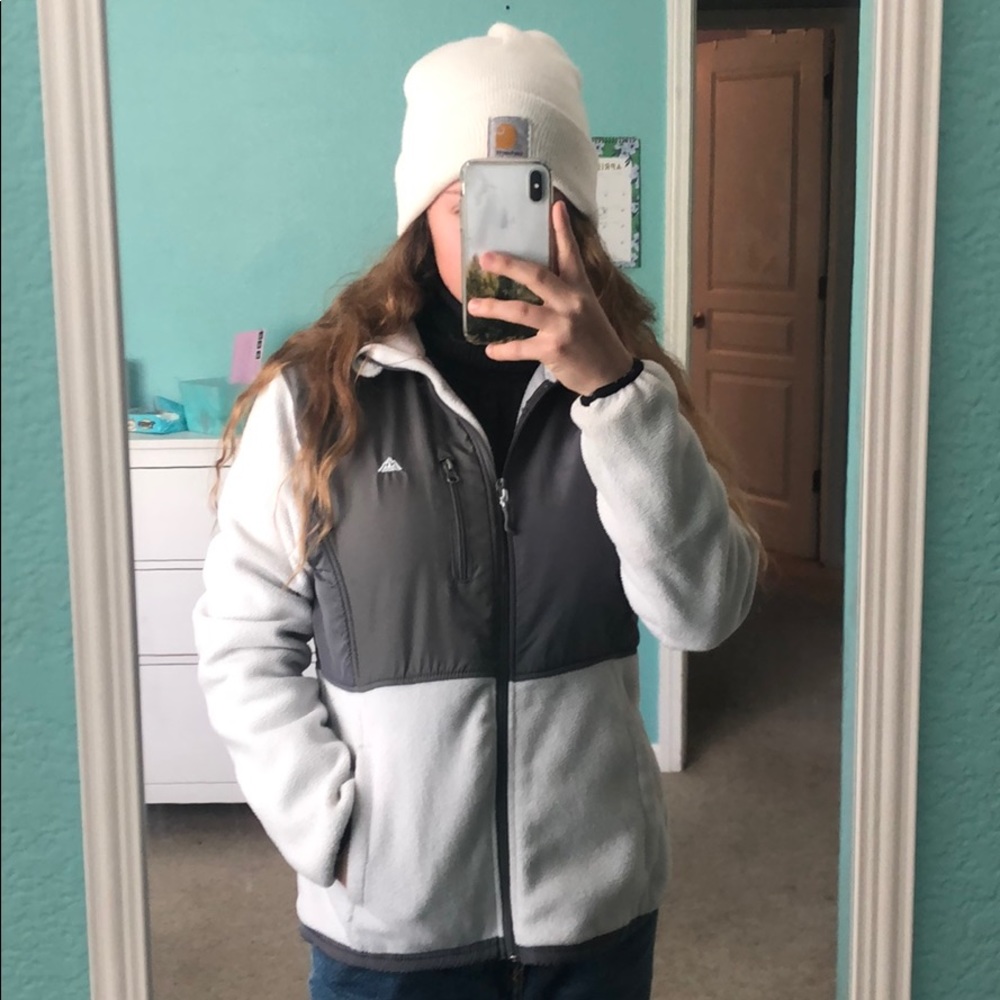 Fleece zip up jacket! ( SNOWZU ) White/ grey